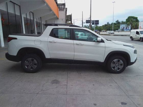 Fiat Toro 1.8 16v Evo Flex Freedom At6