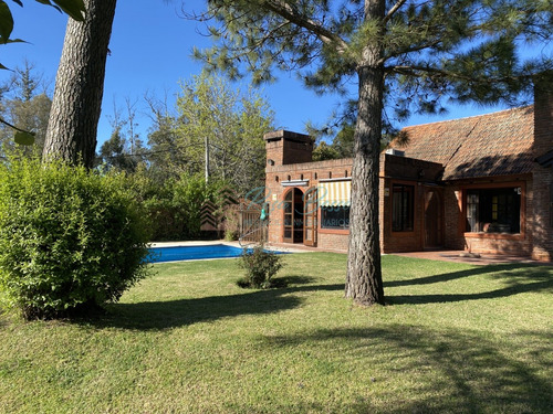 Casa En Jardines De Cordoba 