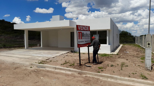 Casa En Venta En Las Chacras