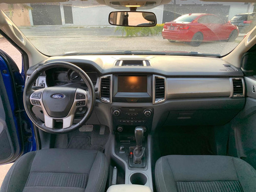 Imagen 11 de 14 de Ford Ranger 3.2 Xlt Diésel Cabina Doble 4x4 At 2017