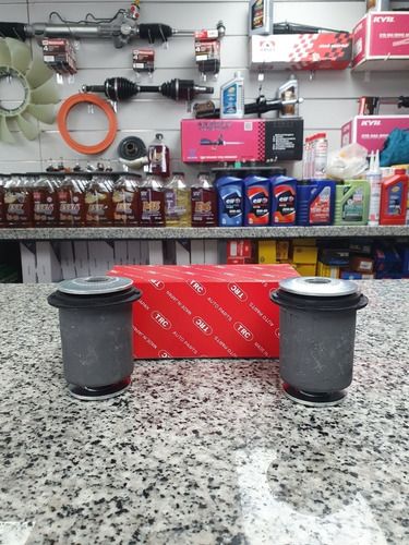 Buje Inferior Grande Fortuner Kavak Hilux