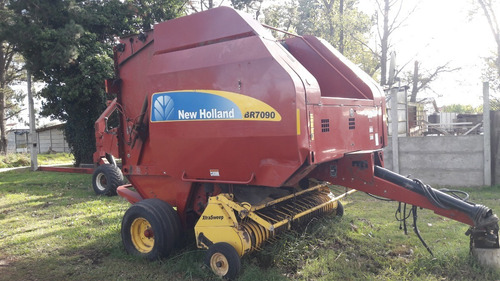 Imagen 4 de 4 de Rotoenfardadora New Holland, Br7090