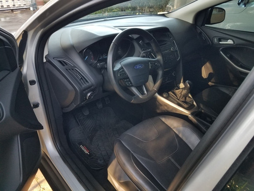 Imagen 6 de 11 de Ford Focus Focus Iii Se Plus Mt