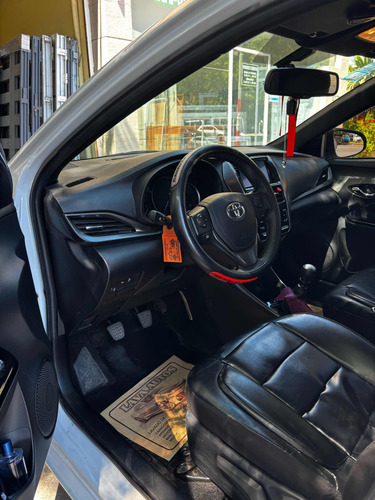 Toyota Yaris 1.5 107cv Xls Cvt
