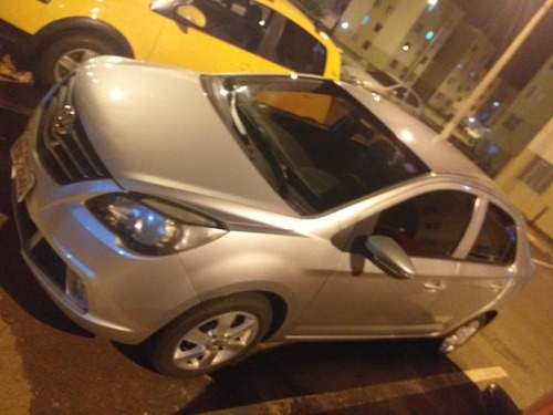 Imagem 2 de 5 de Lifan 530 2015 1.5 16v Talent 4p