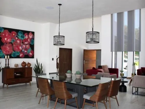 Venta De Residencia En Vista Real Country Club, Corregidora