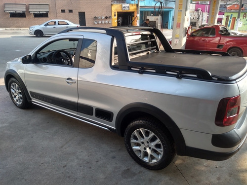 Volkswagen Saveiro 1.6 Cross Cab. Estendida Total Flex 2p