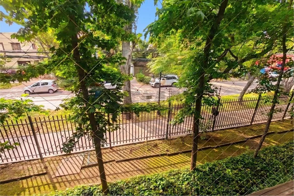 Imagen 4 de 14 de Oportunidad! Hermoso! 2 Dorm, + 2 Estac., Ñuñoa