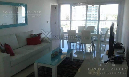 Icon Brava, 2 Dormitorios, 2 Baños, Balcón, Garage!