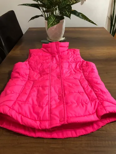 Chaleco Gap Color Fucsia Talla Xs (Usado)