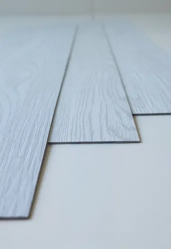 Piso Vinílico Autocolante  Régua 15,24 Cm 1,667 M2 Madeira