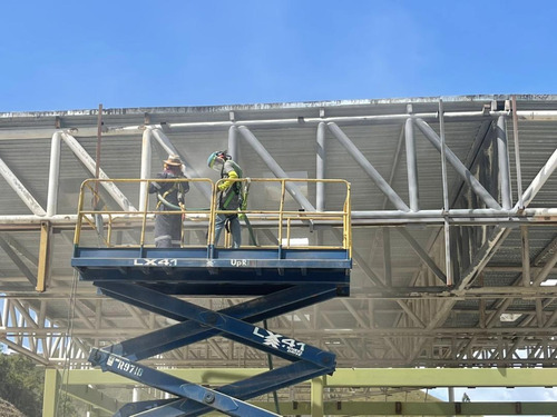 Sandblasting O Chorro Abrasivo