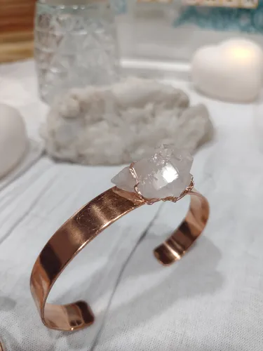 Pulsera Cobre Puro Con Cristal De Roca Natural