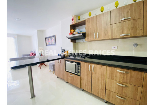 Se Vende Cómodo Apartamento En Unidad Cerrada