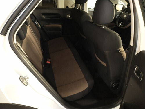Imagen 6 de 10 de Citroen C4 Cactus Puretech 110 1.2 At6 Shine 2018 Permuto Fi