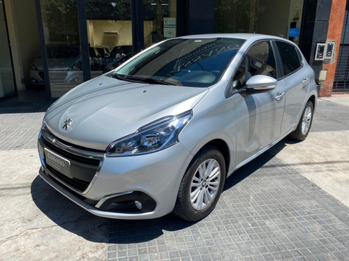 Peugeot 208 Allure 1.5 Nav 2017 Cassano Automobili