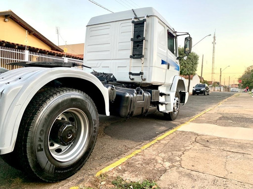 Imagem 4 de 13 de Mercedes Benz 1634