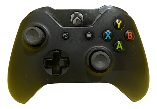 Control Xbox One Negro Medio Uso  (Reacondicionado)