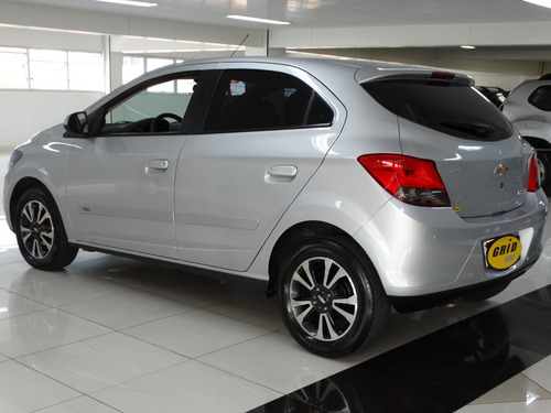 Chevrolet Onix 1.4 Mpfi Ltz 8v Flex 4p 2014