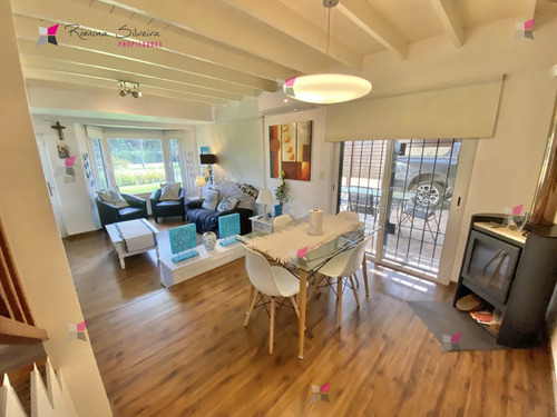 Venta Casa 4 Dormitorios Solanas Punta Ballena
