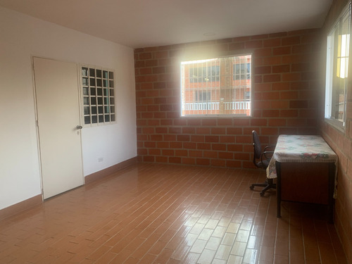 24-5054 Abm Alquila Anexo En La California Sur