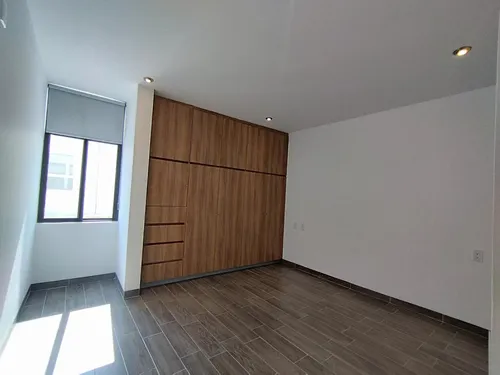 Casa En Venta Con Recamará En Planta Baja Fracc El Cielo León Gto. Zona Norte
