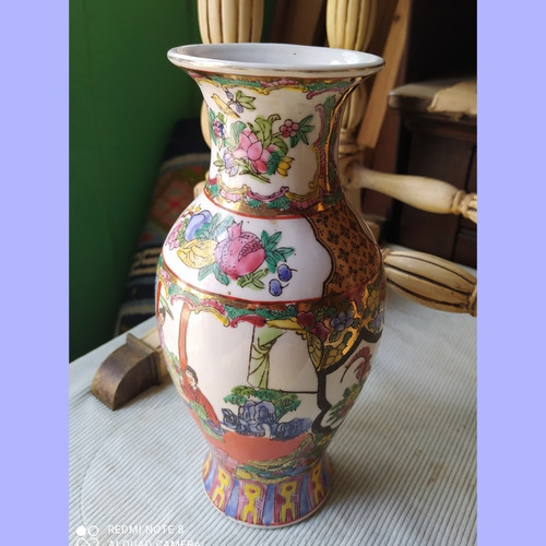 Jarron Chino Antiguo Muy Bonito. 25x12 Cms. (Usado)