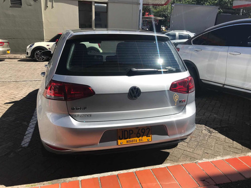 Volkswagen Golf Confortline