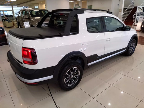 Imagen 17 de 19 de Volkswagen Saveiro Cross 1.6l Cab Doble 0 Km 2023