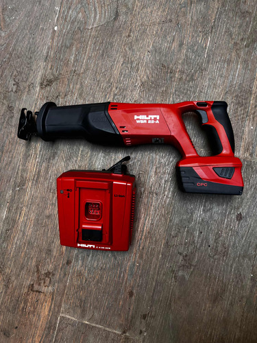 Sierra Sable Recargable Hilti Seminueva Wsr 22 A Pila Cargad