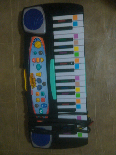 Imagen 2 de 2 de Piano Fisher Price