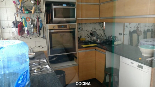 Av Martín García 500 Barracas 4amb U$280.000