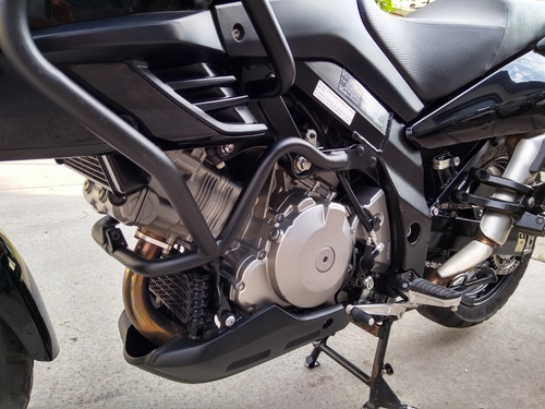 Imagen 4 de 25 de Suzuki Vstrom 1000 2011