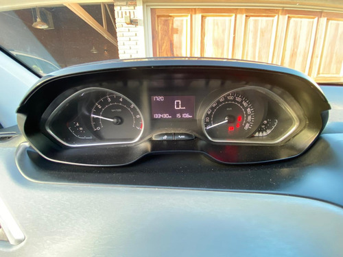 Peugeot 208 1.5 Allure Touchscreen