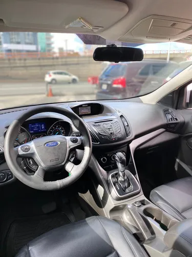 Ford Escape 2013 Con Asientos En Leader Interior Negro