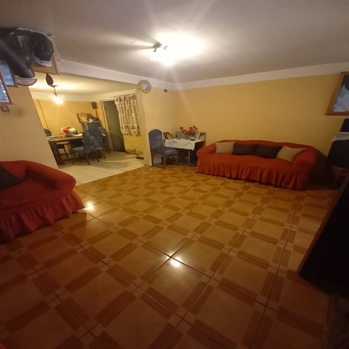 Imagen 4 de 10 de Casa En Venta De 4 Dorm. En Puente Alto