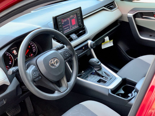 Imagen 10 de 15 de Toyota Rav4 2019 Xle