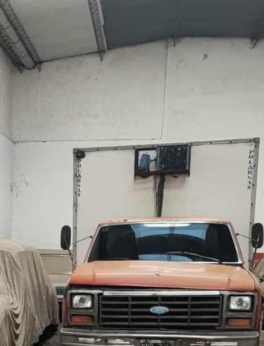 Ford 350 Año 1984 Motor Nuevo Y Furgón Térmico Equipo Frío