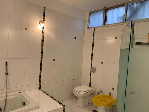 Imagen 10 de 14 de Venta De Casa Puerto Buceo De 4 Dormitorios