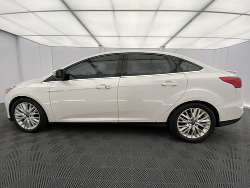 Ford Focus 2.0 Titanium