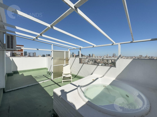 Venta Departamento 4 Ambientes Tipo Triplex Con Terraza Y Cochera En Recoleta