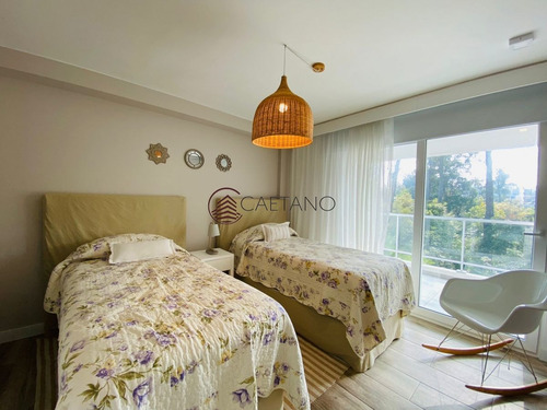 Imagen 13 de 23 de Apartamento En Venta Tres Suites Y Dependencia Playa Brava - Punta Del Este Golf