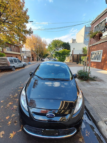 Ford Fiesta Kinetic 1.6 Design 120cv Titanium