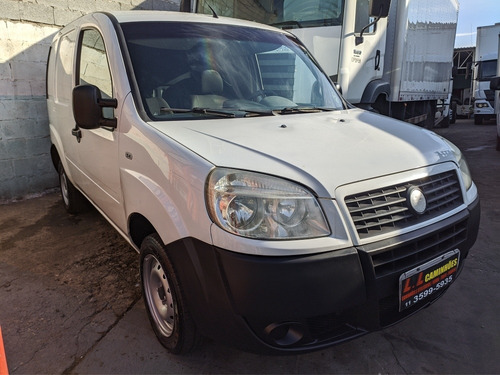 Imagem 3 de 11 de Fiorino Doblo Cargo 1.4 Toda Revisada Financia Sem Entrada