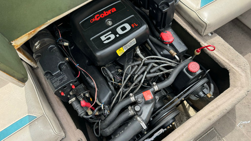 Lancha Open Four Winns 19 Motor Volvo Omc Wakeboard