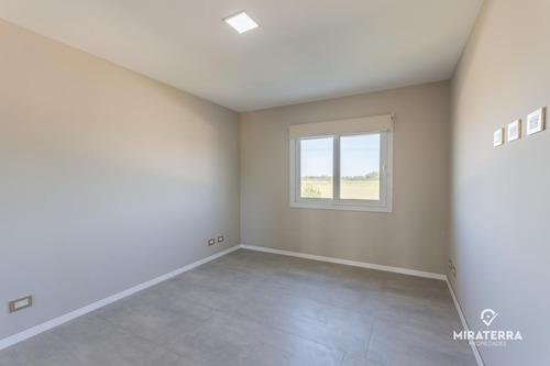 Imagen 21 de 29 de Casa En Rosario En El Barrio Palos Verdes