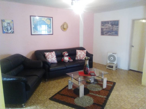 Imagen 4 de 9 de Inmobiliaria Altacasa Vende Excelente Casa En Carialinda