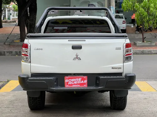 Mitsubishi L200 2.5l