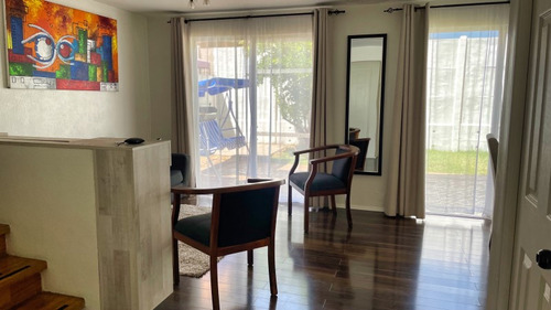 Casa Aislada En Condominio 4 Dormitorios, 3 Baños