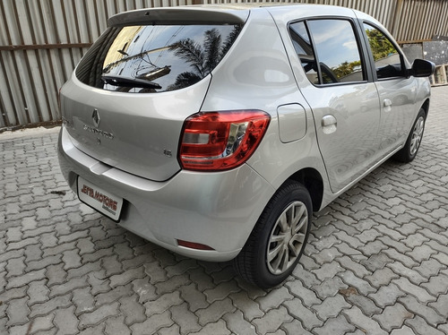 Imagem 3 de 12 de Renault Sandero 2017 1.6 Expression Hi-power 5p